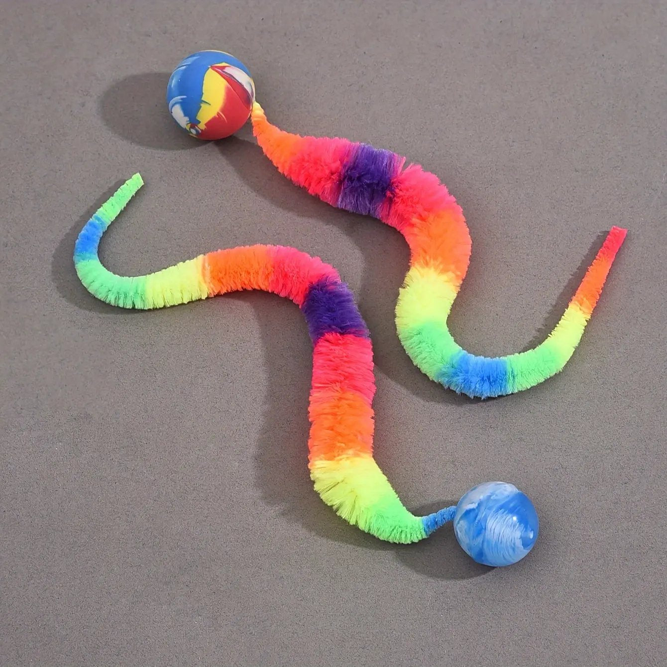 2 Pcs Interactive Cat Teaser Toys - Geometric Polyester Twisty Worms with Attached Balls, Uncharged Pet Play Sticks for Kittens - Colorful Simulation Caterpillar Set Without Batteries