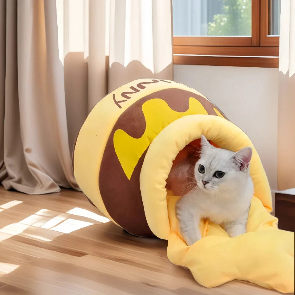Thickened honey jar cat bed season semi enclosed cat and dog warm pet house, plush villa nest with detachable mats PAWN-SOME PETS